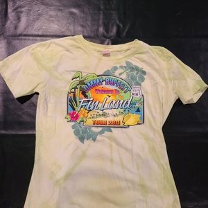 4 vintage women's shirts - Jimmy Buffett , Victoria Secret, Full Throttle Saloon